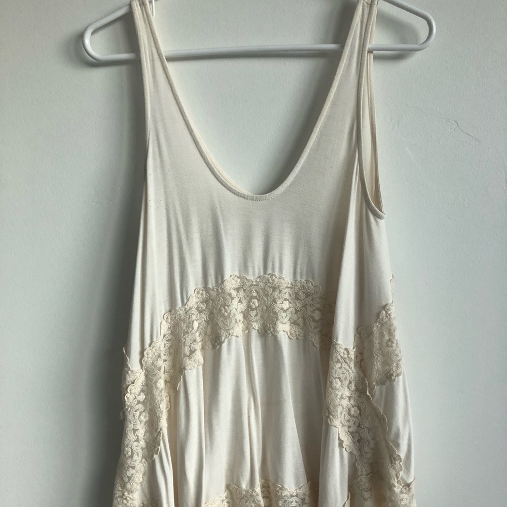 Cream Lace American Eagle Tank Top